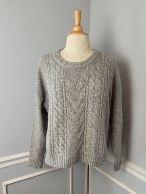 OLD NAVY Wool Blend Women's Gray Tan Fleck Cable Knit Preppy Crewneck Sweater M